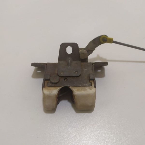 Fechadura Trava Porta Malas Hm Chevrolet Corsa Wind