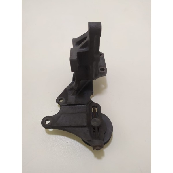 Suporte Bomba Direção Tracker Diesel 2002