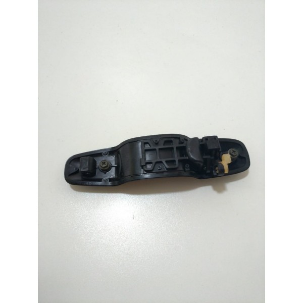 Maçaneta Externa Dianteira Esquerda Chevrolet Tracker 2001