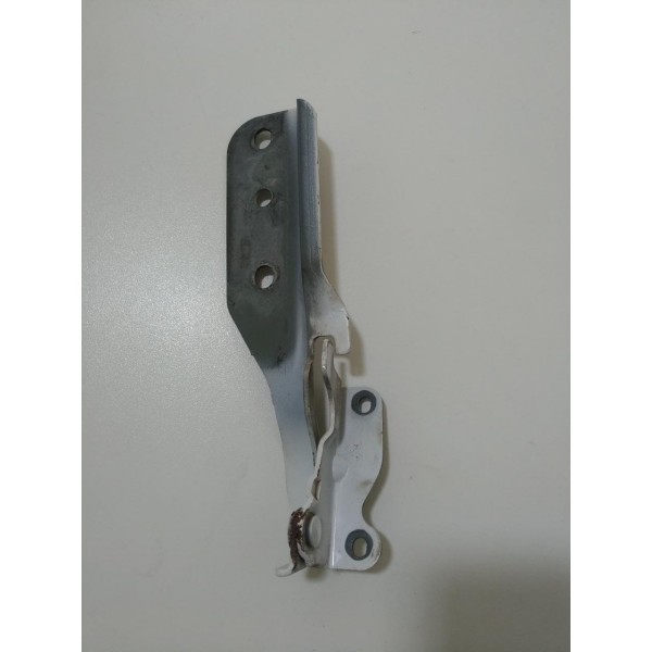 Dobradiça Capo Dianteiro Lado Direito Chevrolet Tracker 2000
