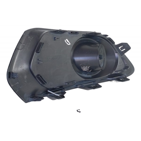 Grade Farol Milha Direito Renault Sandero 2017