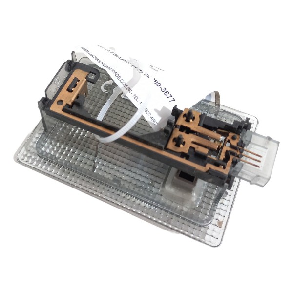 Luz Teto Cortesia Chevrolet Cobalt 2013
