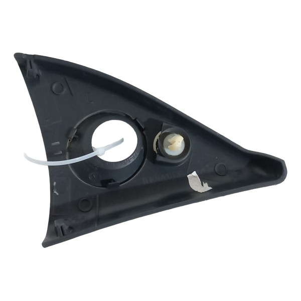 Acabamento Interno Retrovisor Esquerdo Sandero 2017 Acabamento Interno Retrovisor Esquerdo Sandero 2017