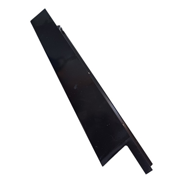 Acabamento Externo Coluna Traseira Esquerda C180 2011