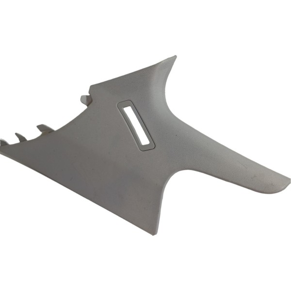 Acabamento Coluna Traseira Direita Mercedes Benz C180 2011