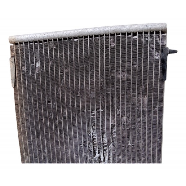 Condensador Ar Condicionado Peugeot 206  2000 2005 2010