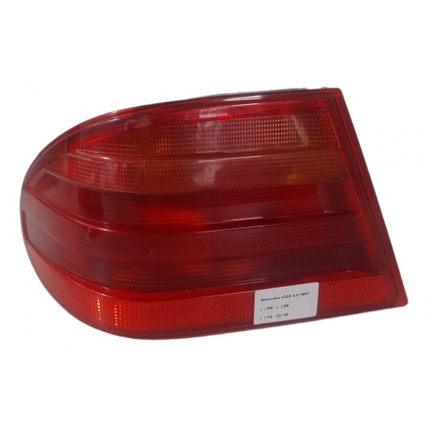 Lanterna Traseira Esquerda Mercedes Benz E320 1996 1997