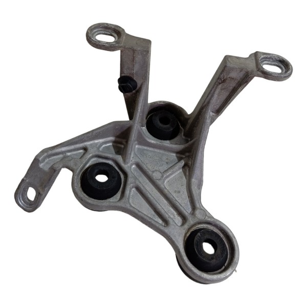 Suporte Bomba Abs Mercedes Benz C180 2011 2012