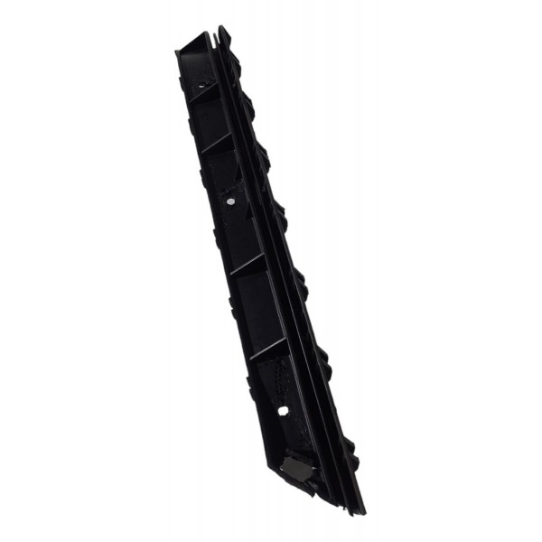 Guia Parachoque Traseiro Direito Chevrolet Zafira 2001 2002