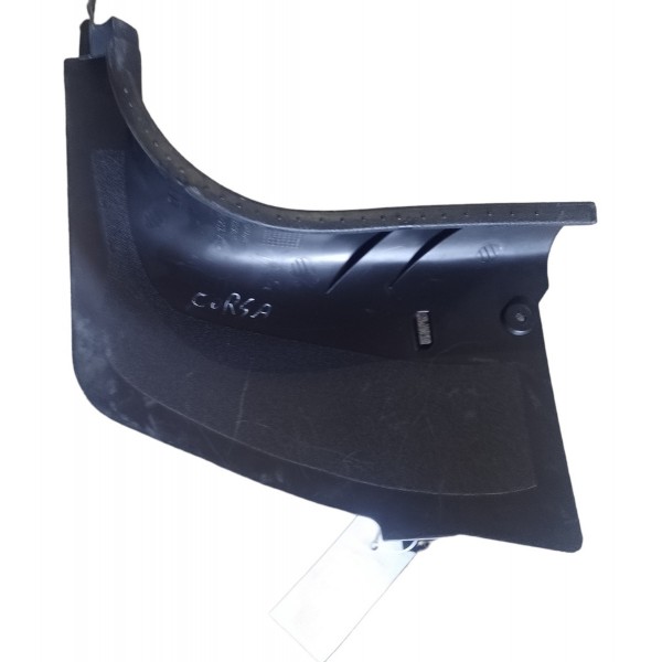 Acabamento Soleira Dianteira Direita Chevrolet Corsa 2001 02