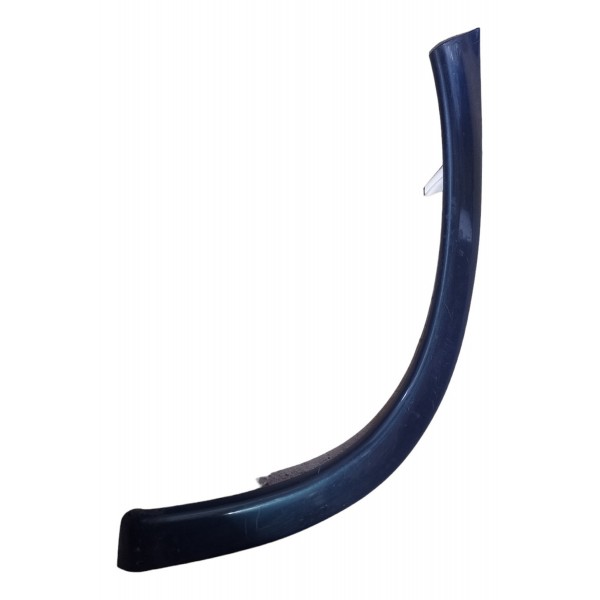 Moldura Paralama Traseiro Direito Chevrolet Corsa 2001 02 03