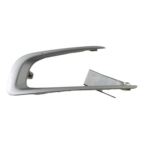 Moldura Grade Farol Milha Esquerda Peugeot 2008 2017 2018