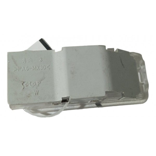 Luz Cortesia Porta Malas Peugeot 2008 Ano 2016 2017 2018