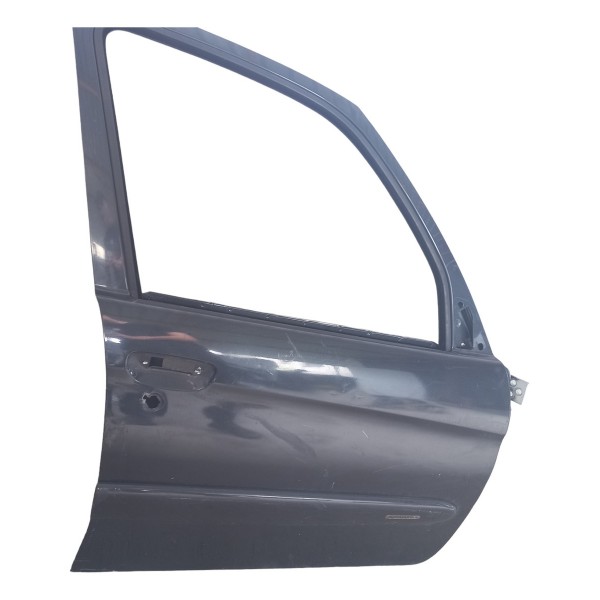 Porta Dianteira Direita Citroen Xsara Picasso 2005 Detalhes