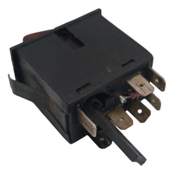 Botão Pisca Alerta Volkswagen Santana 2.0 1992 1993 1994 95