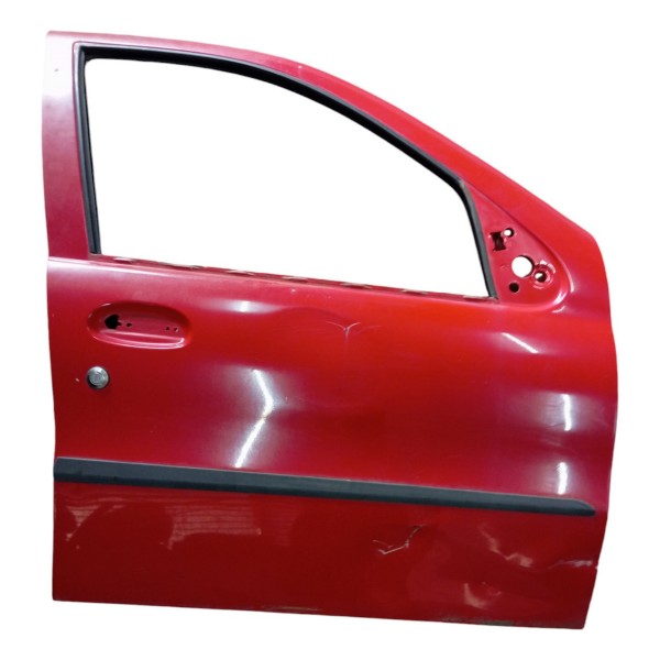 Porta Dianteira Direita Fiat Palio Siena Fire 2005 Detalhes