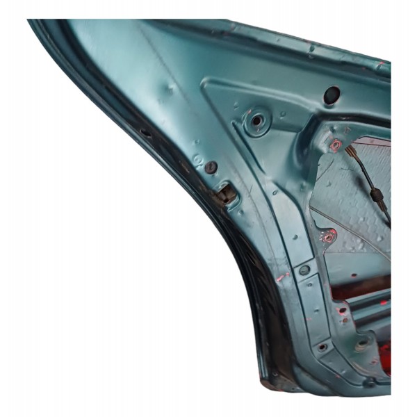 Porta Traseira Esquerda Volkswagen Golf 2000 Detalhes