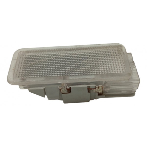 Luz Cortesia Porta Malas Peugeot 307 Sw 2005 06 07 08