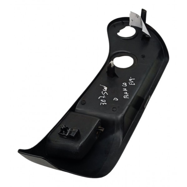 Moldura Acabamento Banco Dianteira Direito Peugeot 307