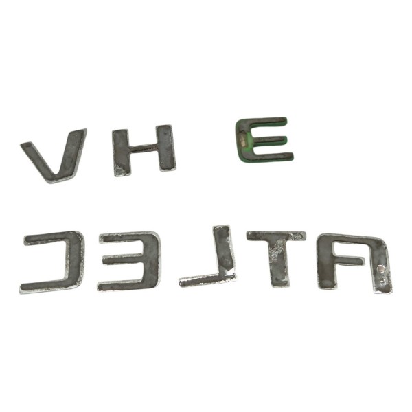 Emblema Letreiro Chevrolet Celta Vhc 2012 2013 2014 2015