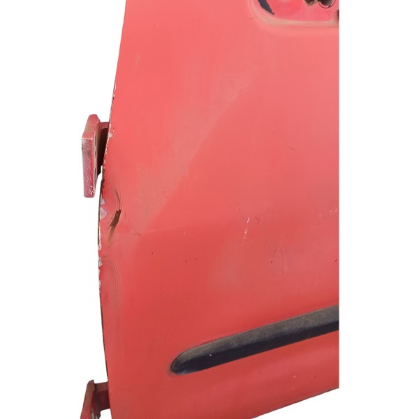 Porta Dianteira Esquerda Volkswagen Polo Van 1998 Detalhes  Dianteira Esquerdo Vermelha
