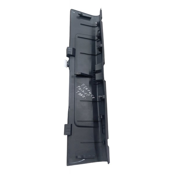 Acabamento Soleira Porta Malas Renault Fluence 2011 2012