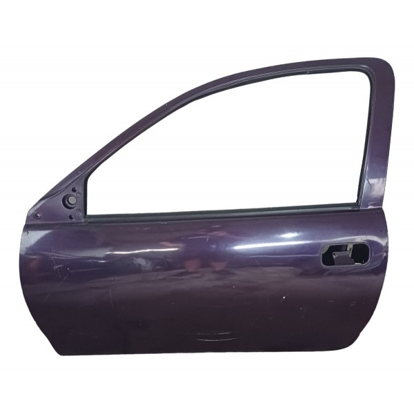 Porta Dianteira Esquerda Chevrolet Corsa Detalhes