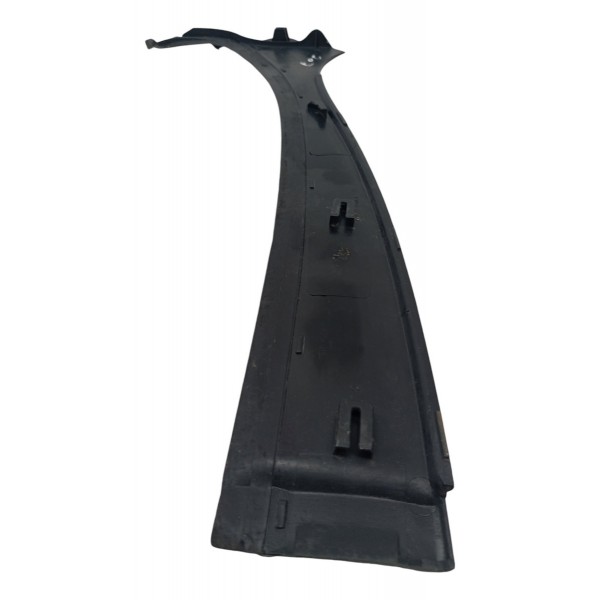 Moldura Grade Churrasqueira Lado Direito Peugeot 207