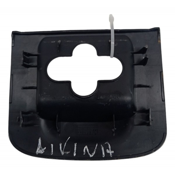 Acabamento Moldura Trava Porta Malas Nissan Livina 2012 2013