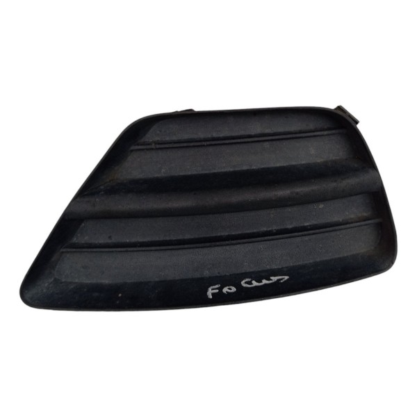 Grade Moldura Farol Milha Direito Ford Focus 2004 2005 2008