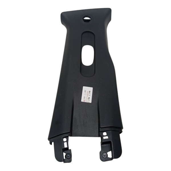 Acabamento Coluna Central Superior Direta Jeep Renegade 2016