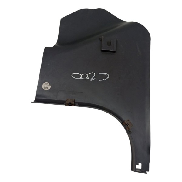 Soleira Coluna Dianteira Direita Mercedes C180 2009