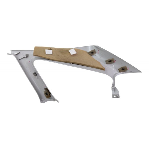 Moldura Coluna Traseira Esquerda Ford Focus Hatch 2007 2008