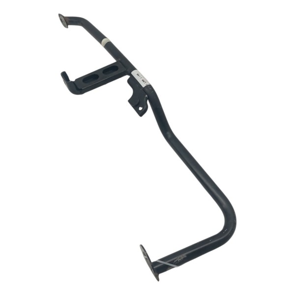 Suporte Protetor Tanque Combustivel Gm Tracker 2018 2019 20