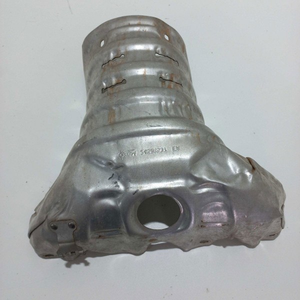 Defletor Protetor Coletor De Escape Chevrolet Onix 2019