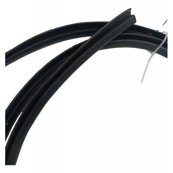 Borracha Vedação Porta Traseira Direita Citroen C3 2008 09