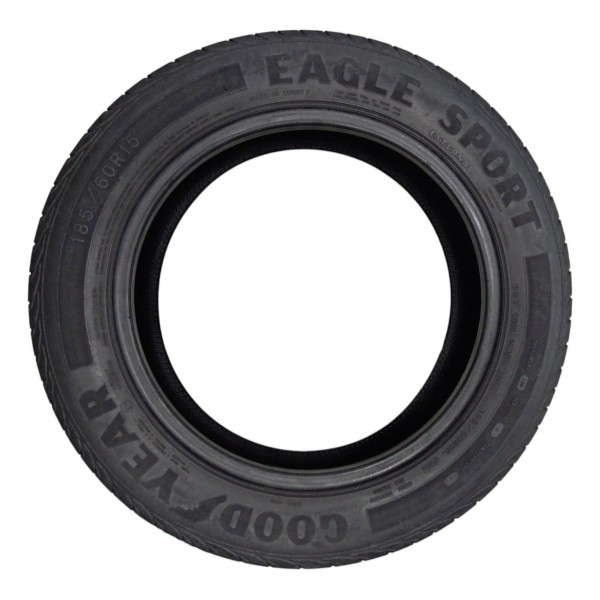 Pneu 185/60/r15 Goodyear  Eagle Sport