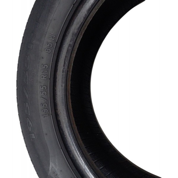 Pneu 195/55/r15 Pirelli Cinturato P7