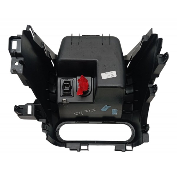 Moldura Porta Objetos Console Tomada 12v Nissan Kicks 2020