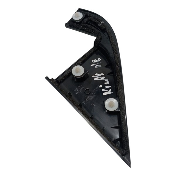 Moldura Retrovisor Interno Esquerdo Nissan Kicks 2019 2020