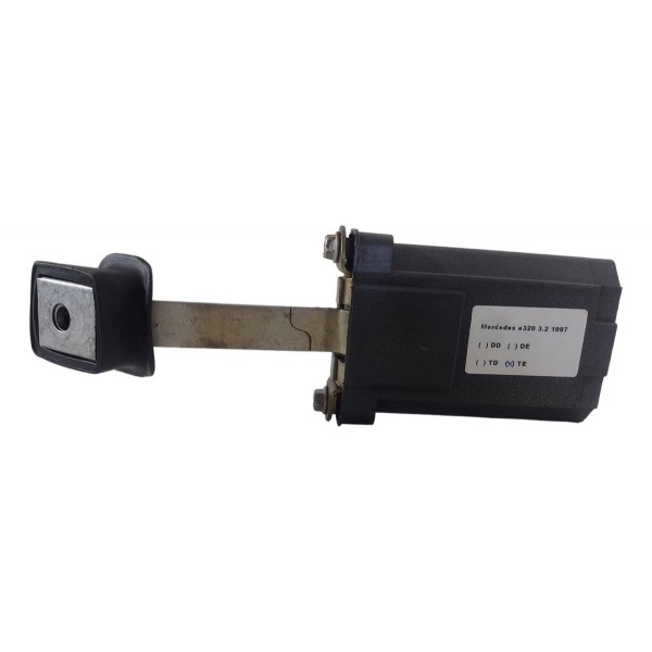 Limitador Porta Traseira Esquerda Mercedes Benz E320 1997 98