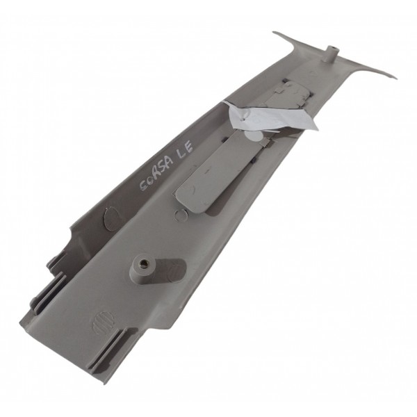 Acabamento Coluna Central Esquerdo Gm Corsa 2002 2003 2004