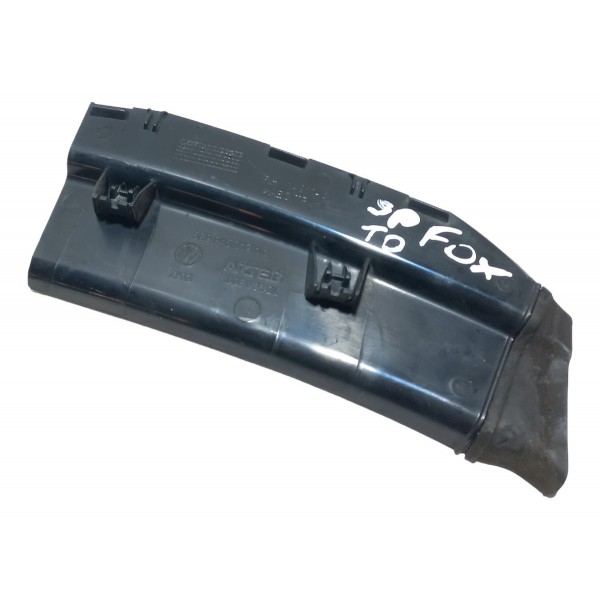 Moldura Lanterna Traseira Direita Volkswagen Spacefox 2015