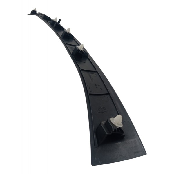 Acabamento Sup Tampa Traseira Peugeot 307 Sw 2009 2010 2011