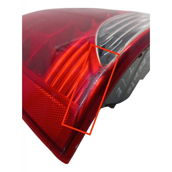 Lanterna Traseira Esquerda Kia Sorento 3.5 2012 2013 Detalhe