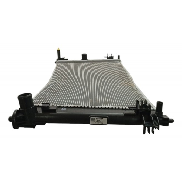 Radiador Toyota Corolla Cross 2024 Detalhe