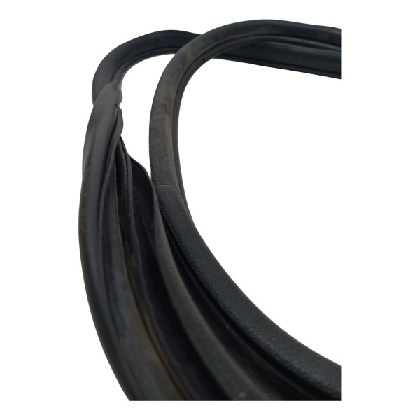 Borracha Vedação Traseira Esq Peugeot 307 Sw 2009 2010 2011