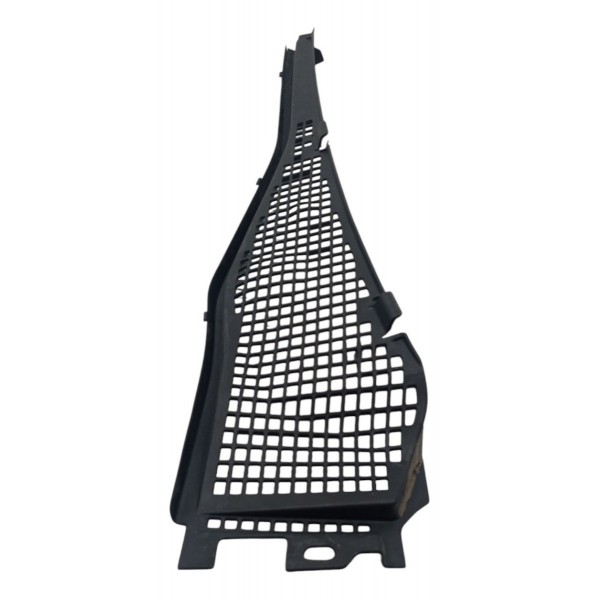 Moldura Esquerda Churrasqueira Parabrisa Renault Duster 2020