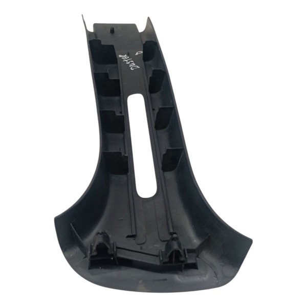 Acabamento Coluna Cinto Direito Renault Duster 2020 2021