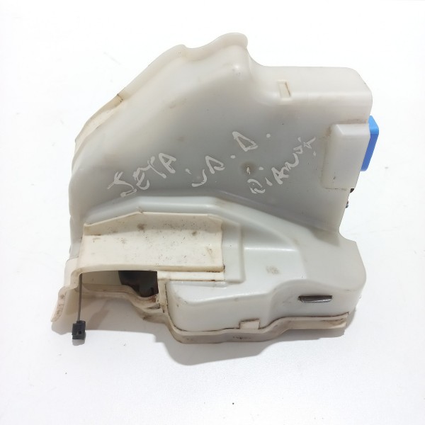 Fechadura Dianteira Lado Direito Volkswagen Jetta 2009